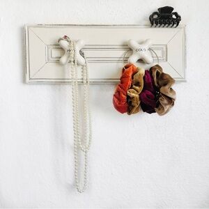 Hot Cold Knob Wood Sign Distressed Bathroom Decor or Accessory Jewelry Holder